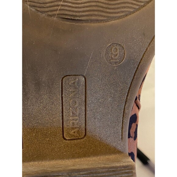 Arizona Booties Faux Cheetah Boots Print Memory Foam Women’s Size 9 Western - Picture 11 of 12